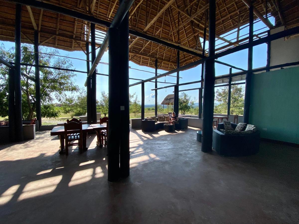 Enshama Game Lodge And Campsite Katunguru Exteriör bild